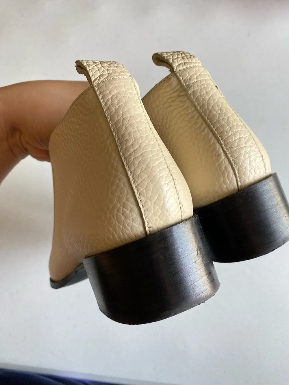 Everlane size cream